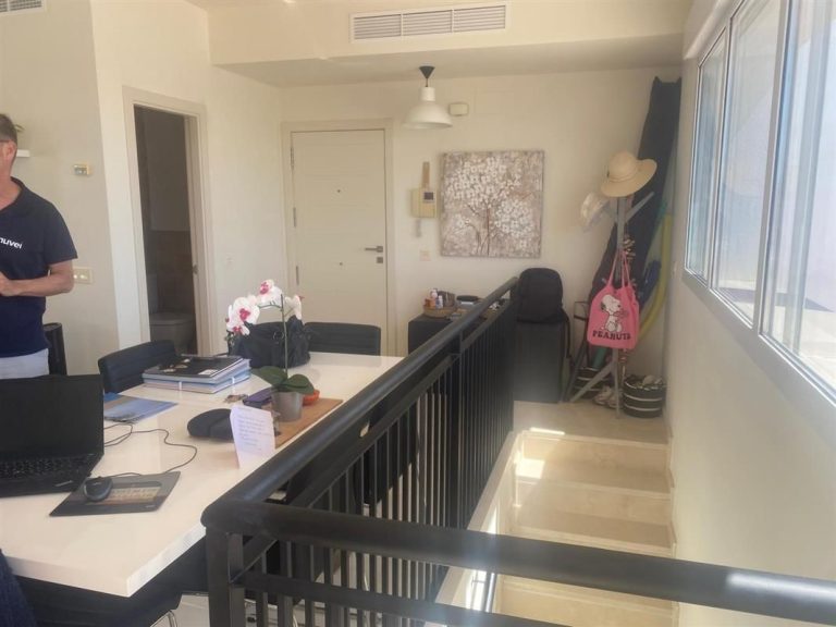 5fbed53247695c7542dde934cc004ebd - 4