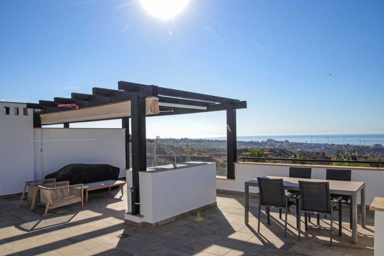 61a2709aea71f5378878a0ac34d1f5e1 - 10