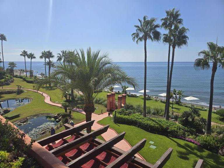 64b8ab68ddbc8f95ceb4772cf832d42b - 2