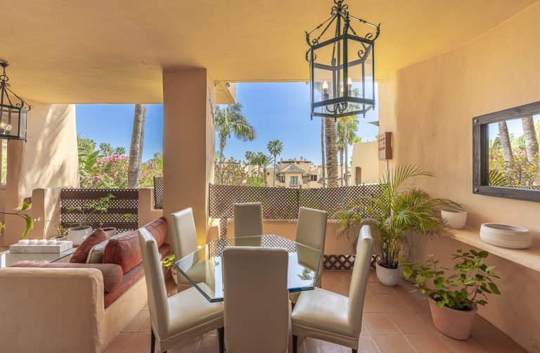 654f04f6c75a8631c92edaffda4ec534 - 12