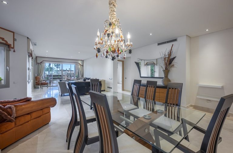 654f04f6c75a8631c92edaffda4ec534 - 5