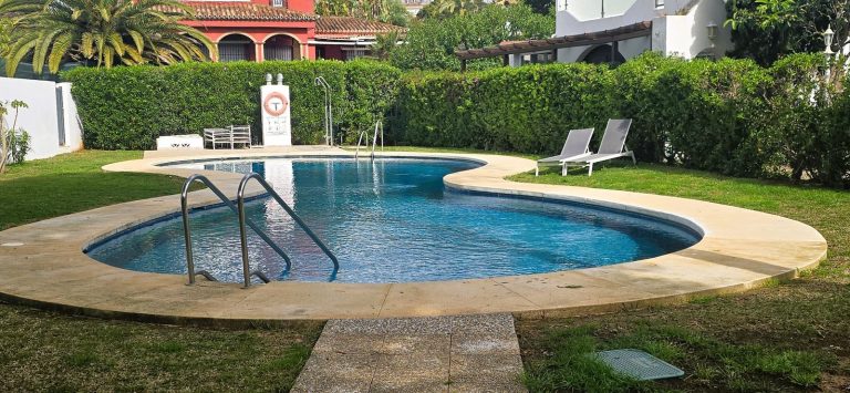 66609a0e44eb9d7fa705f2499adcbc47 - 10