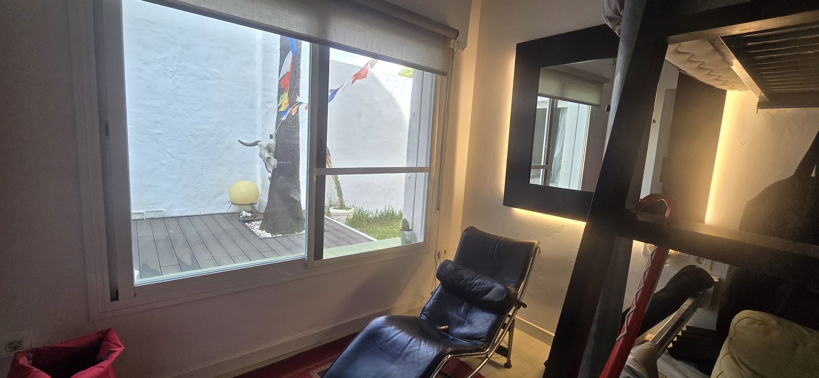 66609a0e44eb9d7fa705f2499adcbc47 - 12