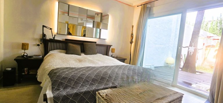 66609a0e44eb9d7fa705f2499adcbc47 - 4