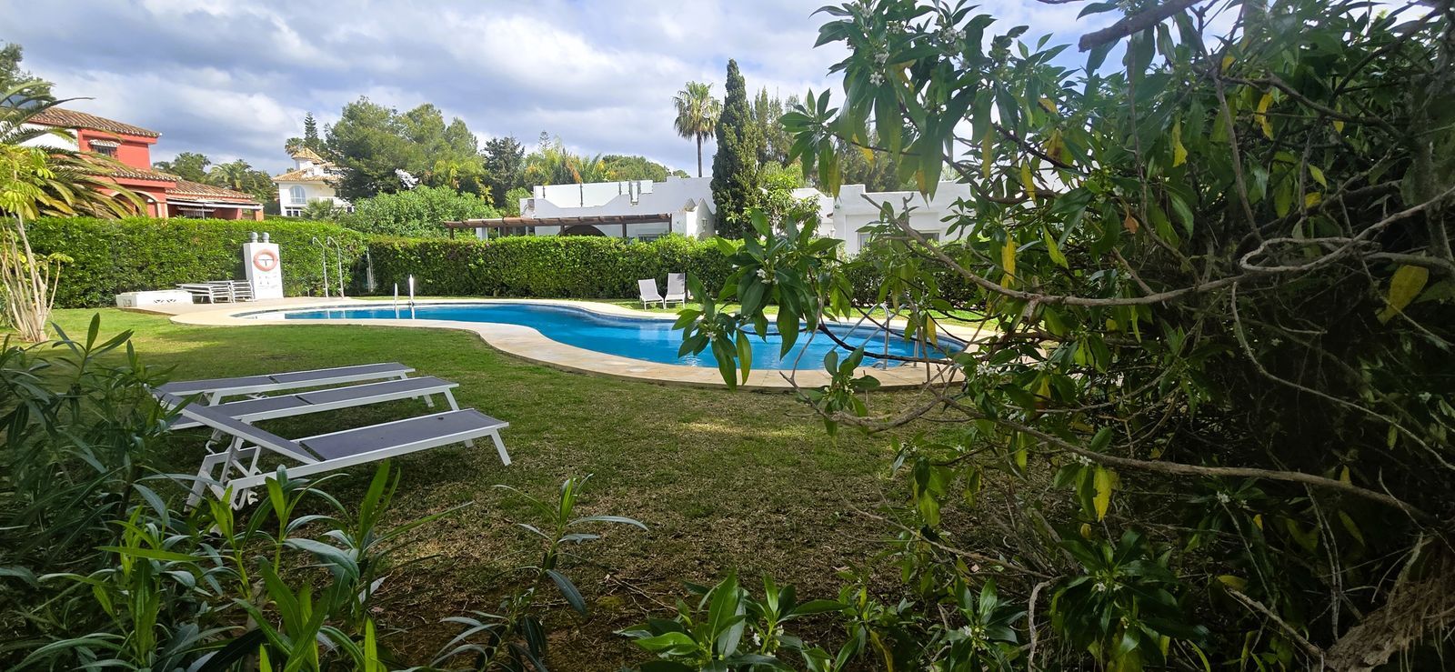 66609a0e44eb9d7fa705f2499adcbc47 - 9