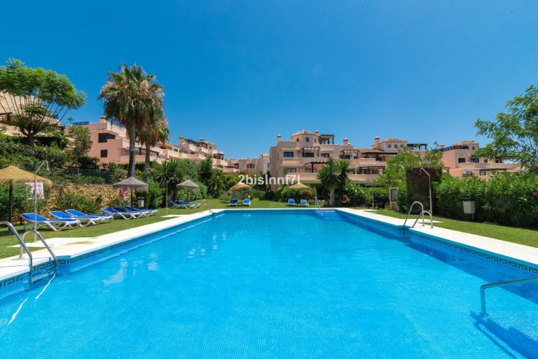 67137dbf418e6918e7b772465903dd0d - 1