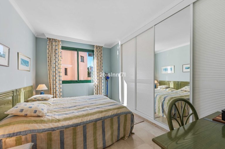 67137dbf418e6918e7b772465903dd0d - 12