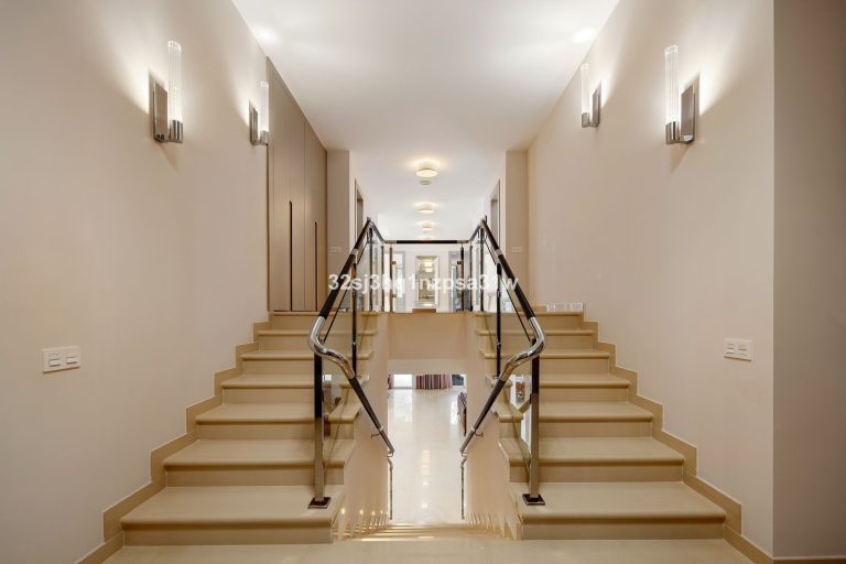 67d844d2f97bc1ccb580ece5ca3c55f9 - 9