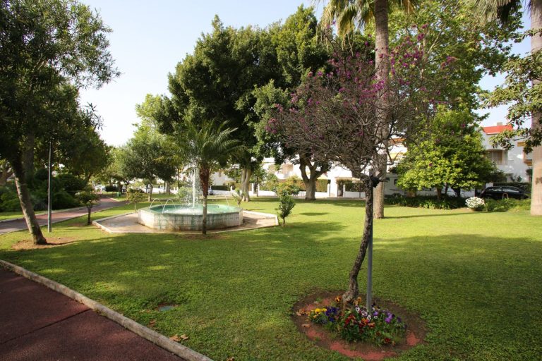 67e7c52c803e8adcdc0b80ad9028fbc4 - 9