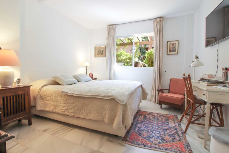 683ffa93b252dcc6e9373d317a4a0bba - 10