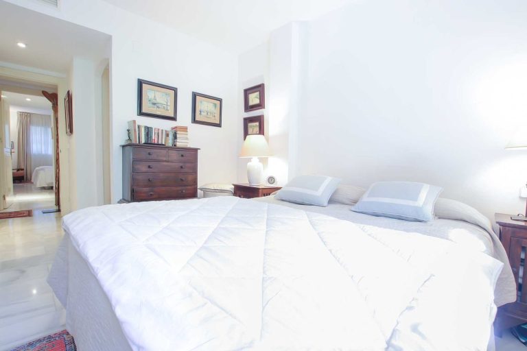 683ffa93b252dcc6e9373d317a4a0bba - 11