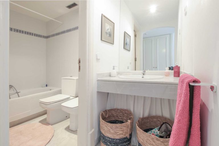 683ffa93b252dcc6e9373d317a4a0bba - 9