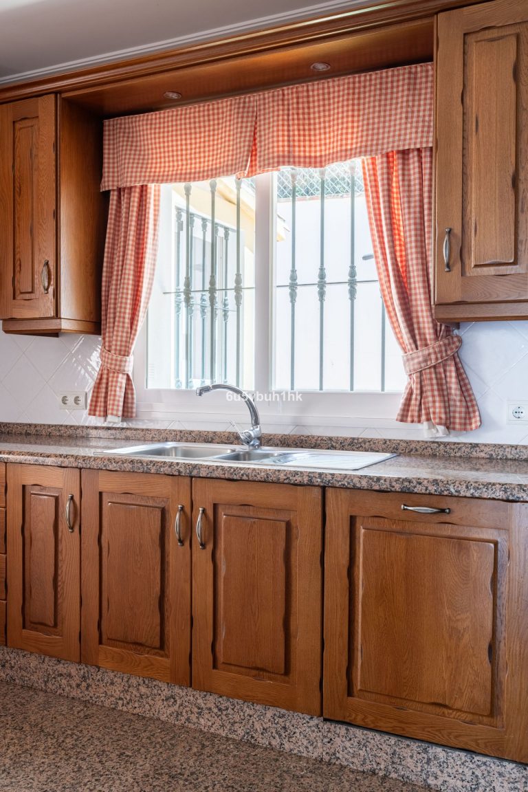 6849aadcd0df3ac40ea0f55ed862fc89 - 11