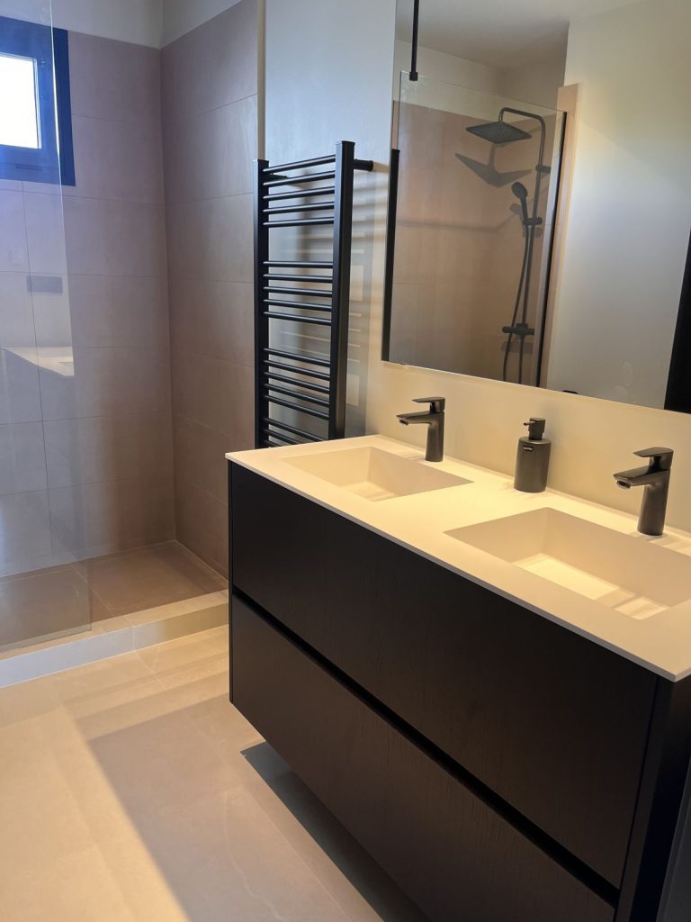 6adb1e2077c3a967cfa60d69aaaf298e - 9