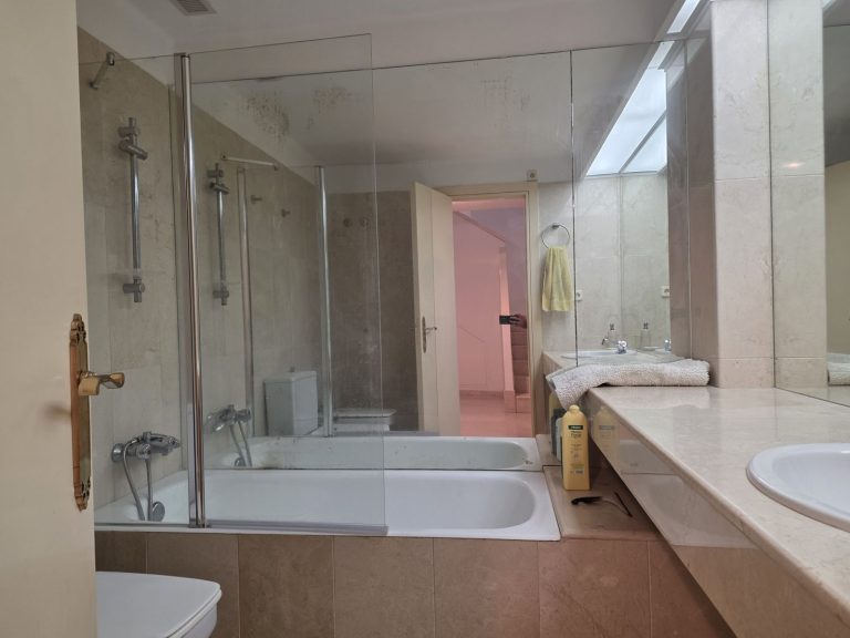 6ba6376cd61ef80f871e1d3070ae563c - 16