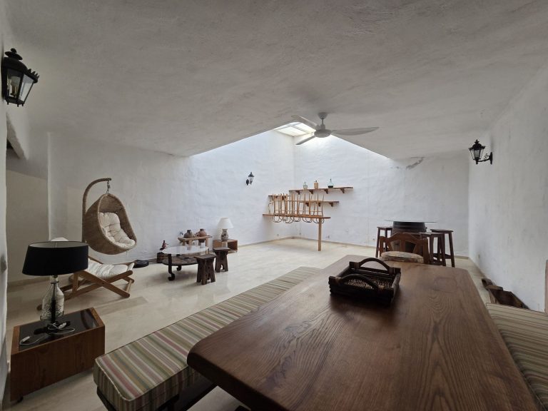 6ba6376cd61ef80f871e1d3070ae563c - 5