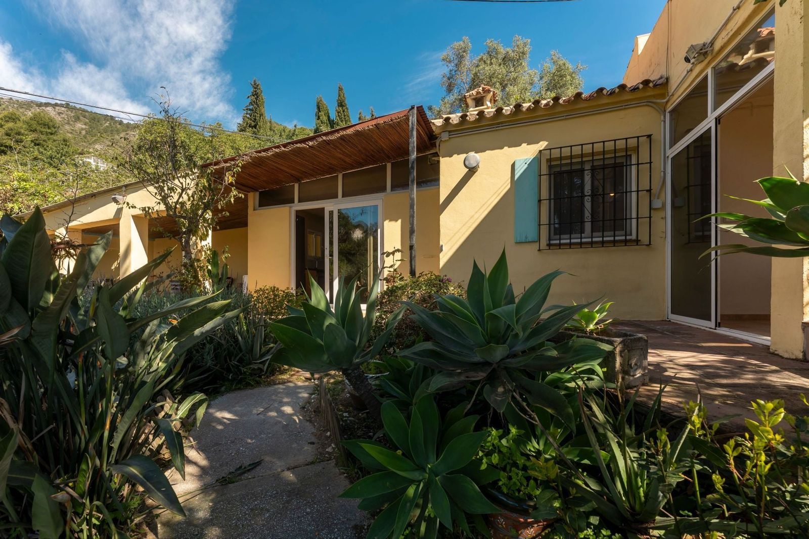 6c114c2deff23112a3fa27f6da25a371 - 2