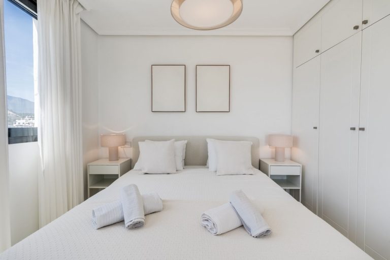 6c6a86cb165768ad303e57ea7a201234 - 14