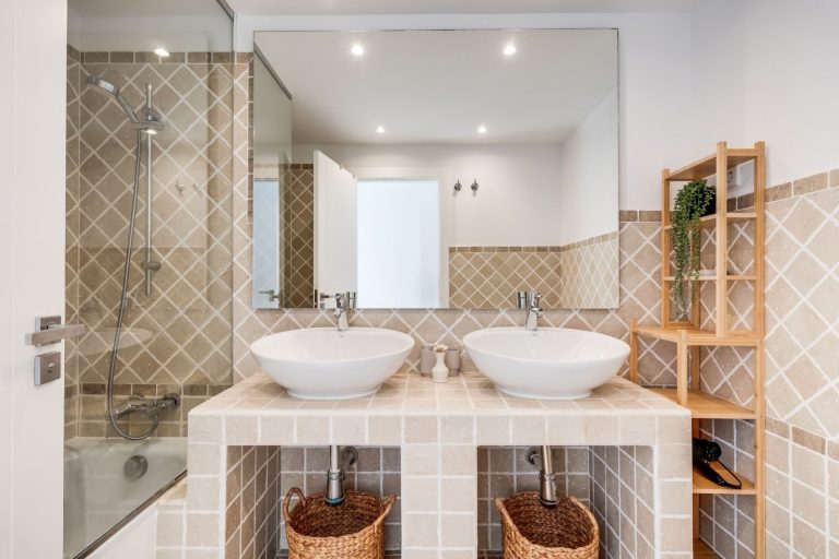 6c6a86cb165768ad303e57ea7a201234 - 16