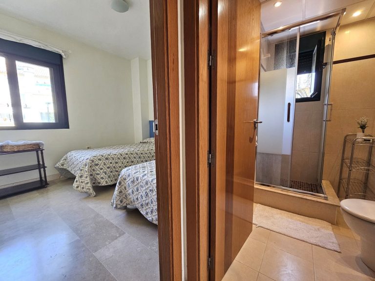 6d50f4f7ab06c06d2e0d9a91969eed93 - 16