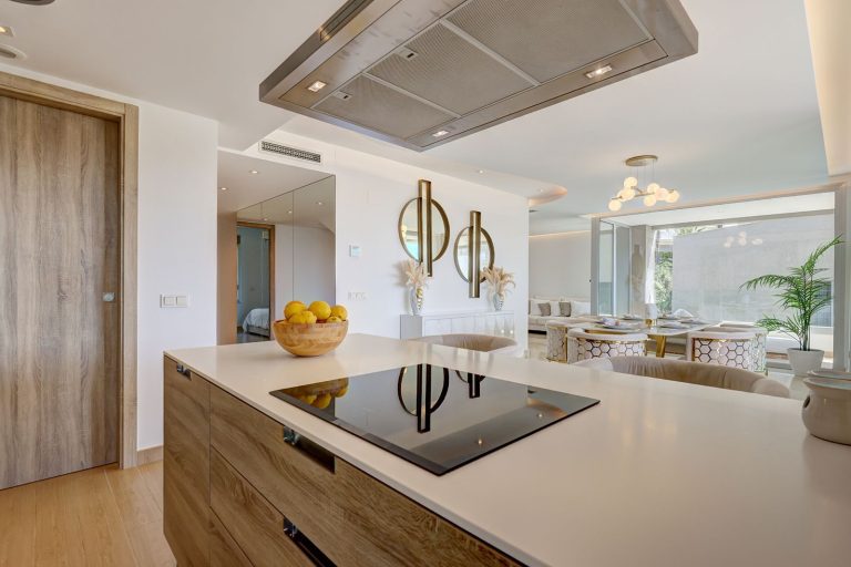 6e098586133e98611d1e597bce3a1326 - 10