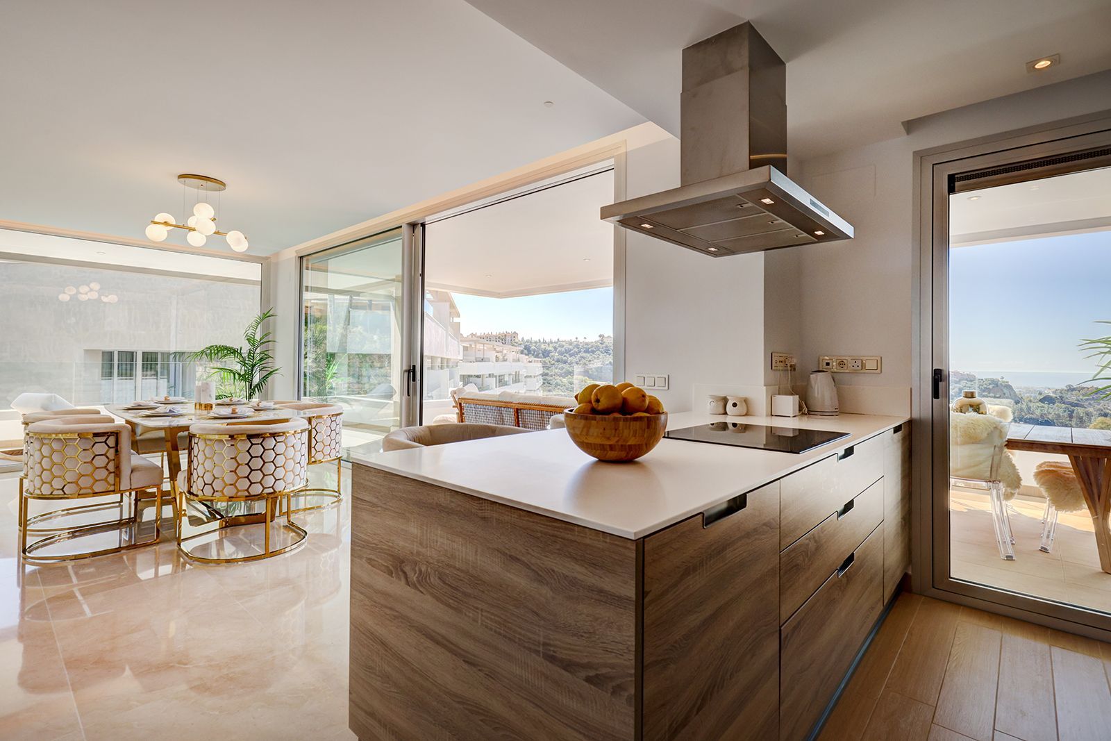 6e098586133e98611d1e597bce3a1326 - 11