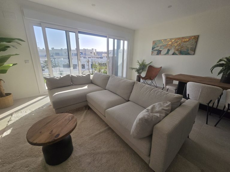 6e360ca7943fd40f4d187c11c826d7e1 - 10