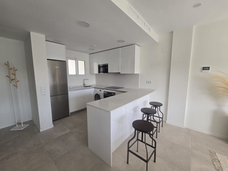 6e360ca7943fd40f4d187c11c826d7e1 - 7