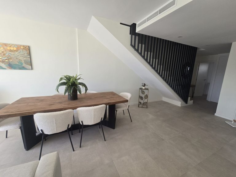 6e360ca7943fd40f4d187c11c826d7e1 - 9