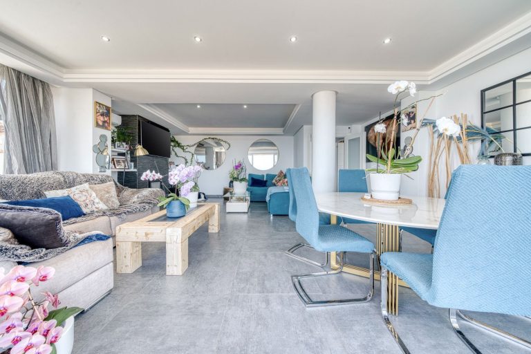 6eafc613959c73b0e343bfd54218223e - 13