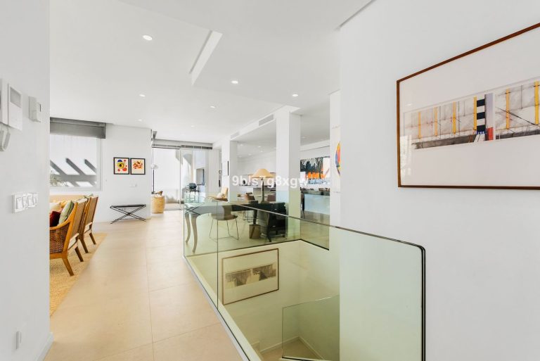 711d82fc425f36e04ebc872e69a8aa18 - 9