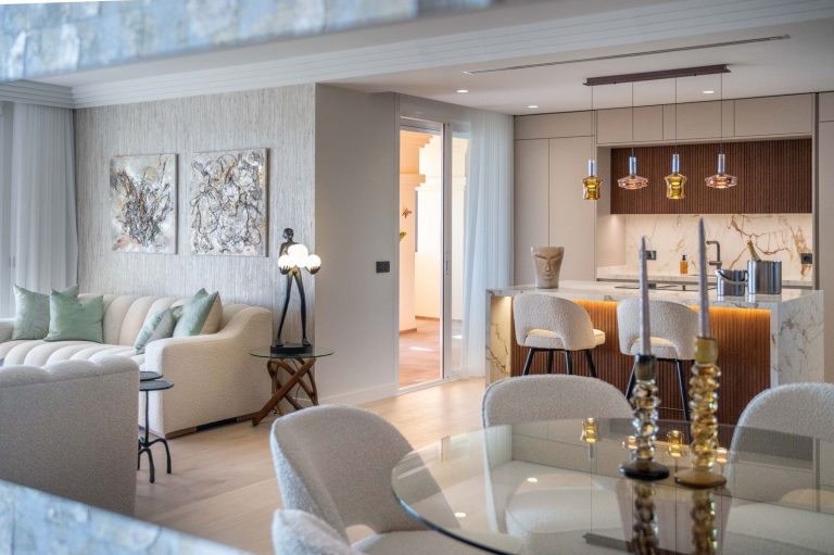 733b752176d470be72d25df20ac501f0 - 4