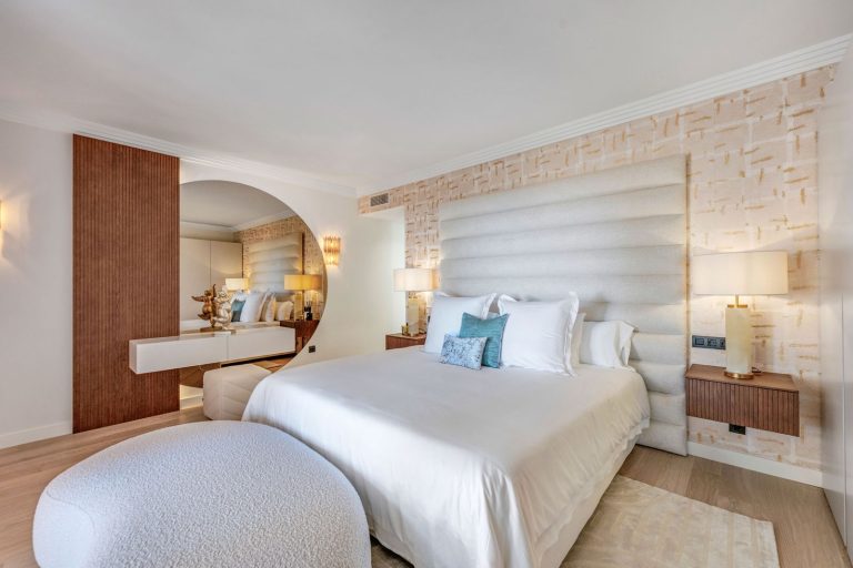 733b752176d470be72d25df20ac501f0 - 9