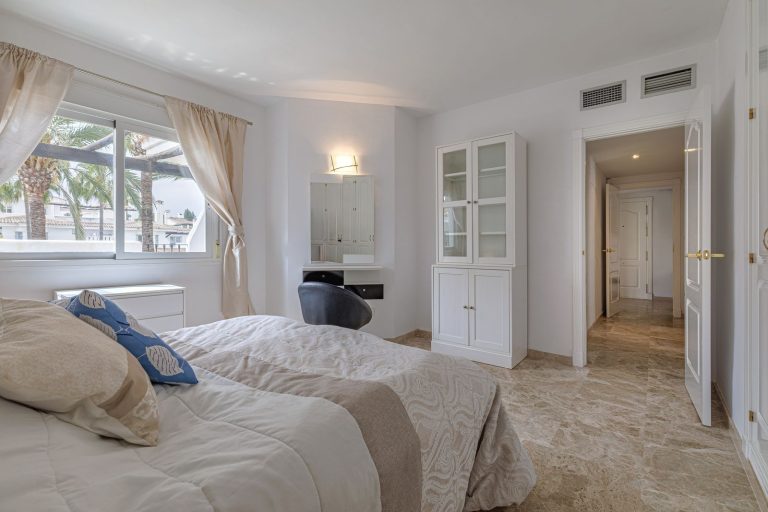 740188061b2391766ea217fa73cb00bb - 10