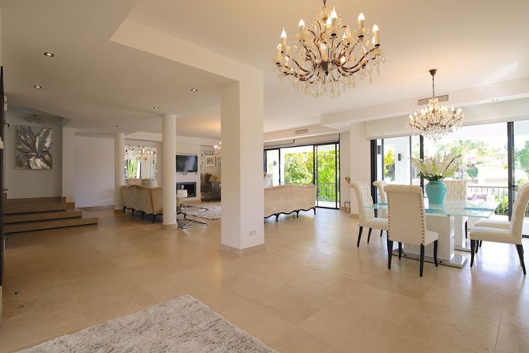 755d10354f9f30bcb5c7c3000ee5a424 - 8