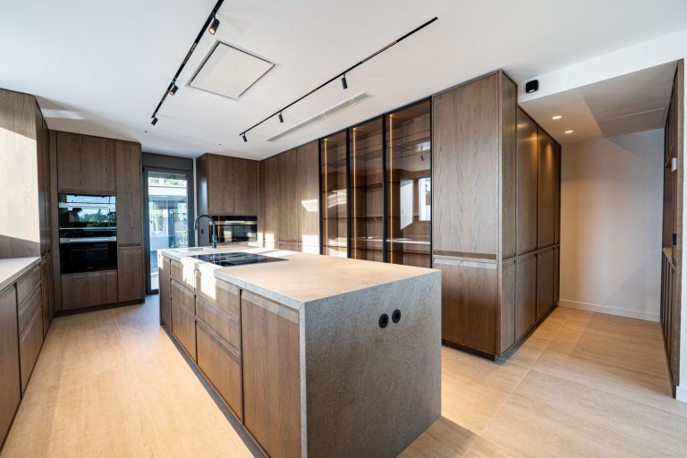 7638e4a9512bab1d5ef72c652a281e5e - 10