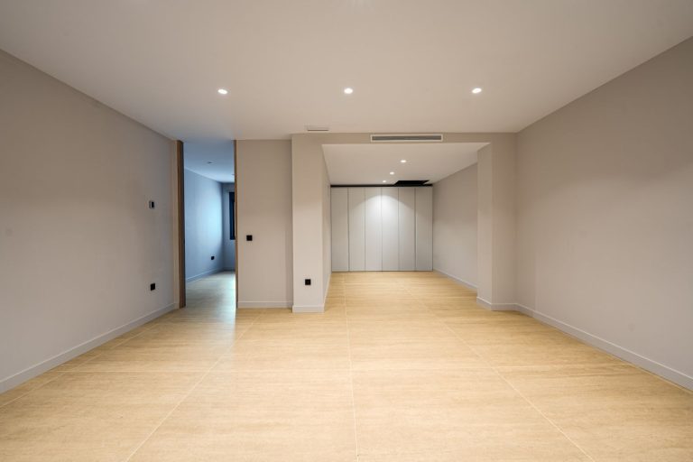 7638e4a9512bab1d5ef72c652a281e5e - 16