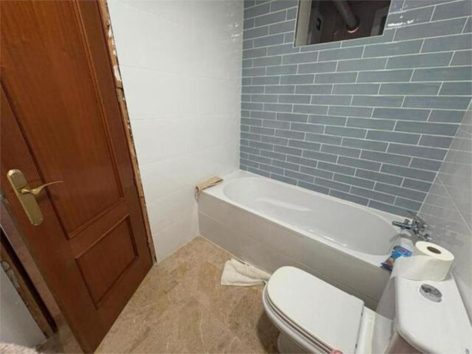 764de3626c7a75ebcc041f0e6b76008d - 8