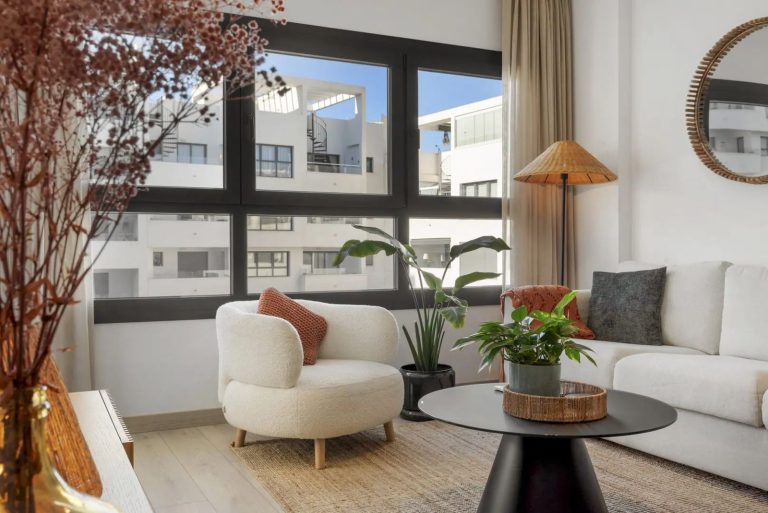 7710bdfbf2beb63eab5352cfdbcfdf06 - 1