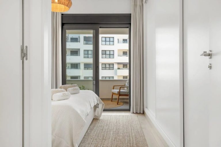 7710bdfbf2beb63eab5352cfdbcfdf06 - 11