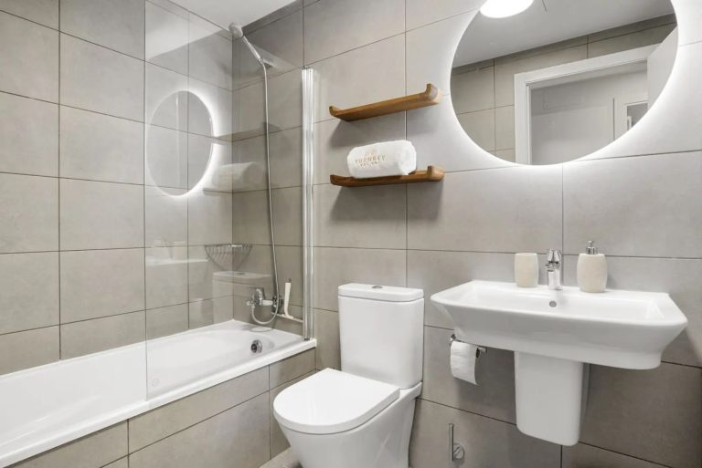 7710bdfbf2beb63eab5352cfdbcfdf06 - 12