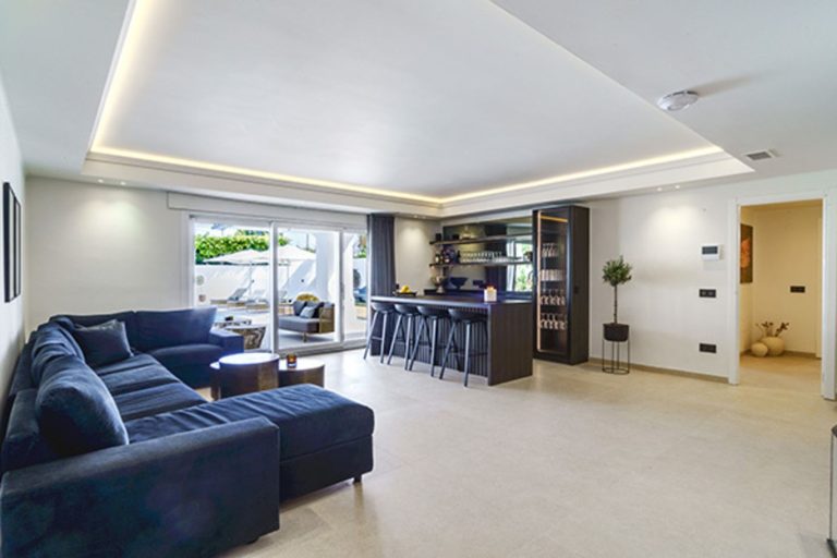 793ccd710b5169ca37ee1d5009941cbe - 16