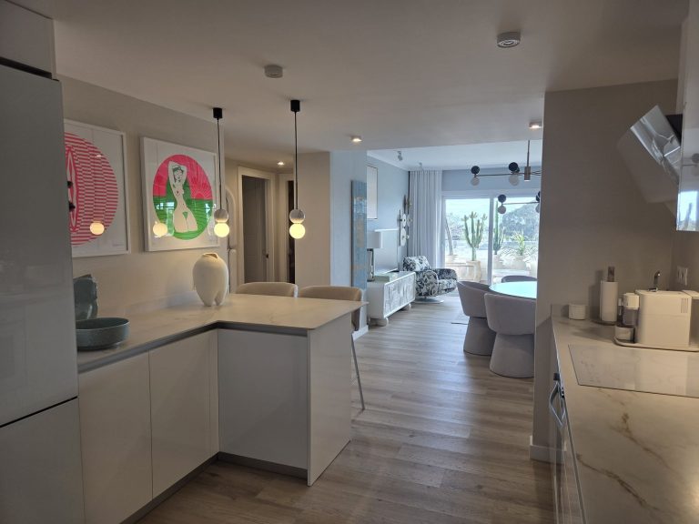 79ccf71fab46f8cb0b76811a0a9fe96c - 7