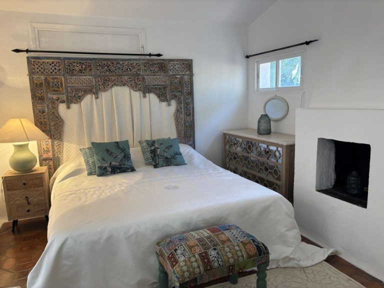 7a8e7c774313a4815993e08c012c0f16 - 12