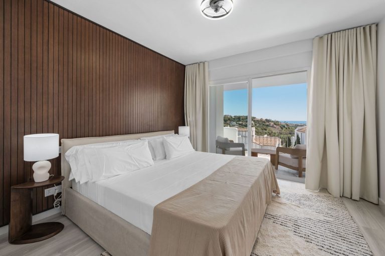 7d89a5f2e10f5cd8b83a98f07087471e - 10