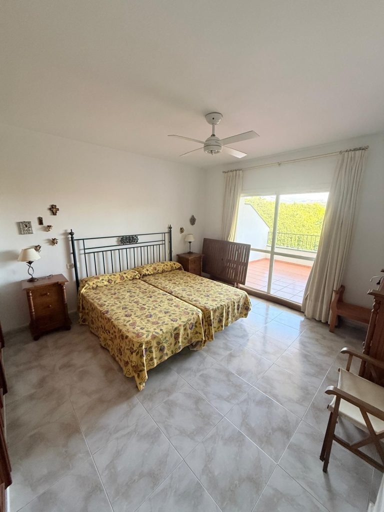 7d973d27593801b2efa22c322ebd6c74 - 12