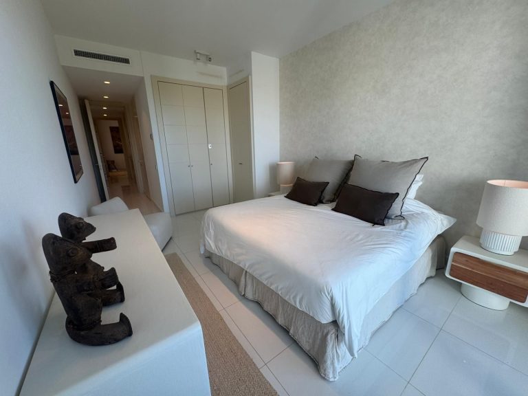 825f5b43926c3db76208079447c8f56b - 14