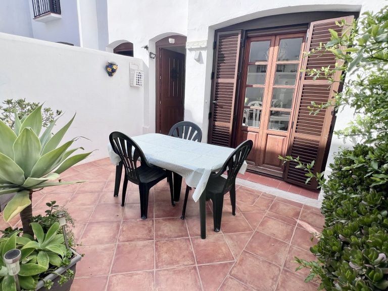 82b25aee251654e69d53737c3ecbb43d - 8