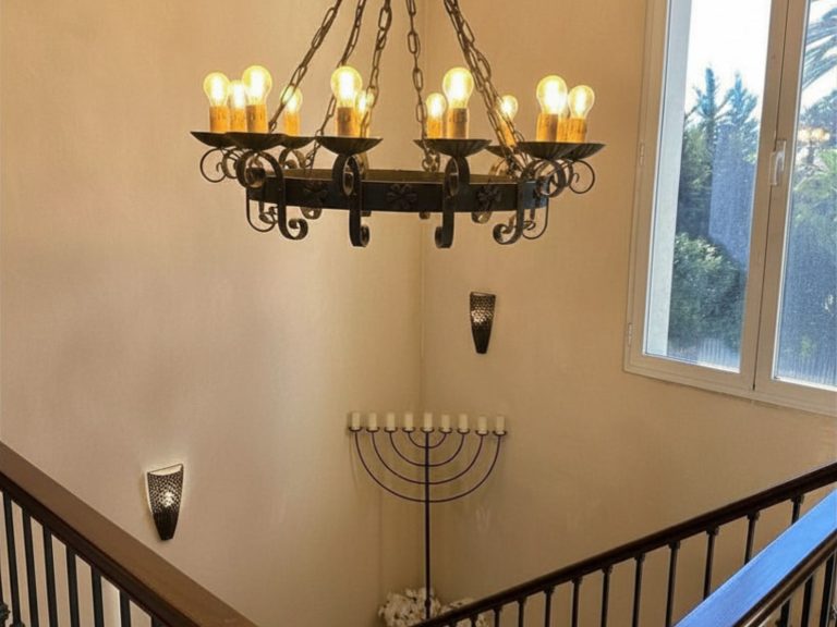 83de9998688d6e4877b16572bb8062dc - 15