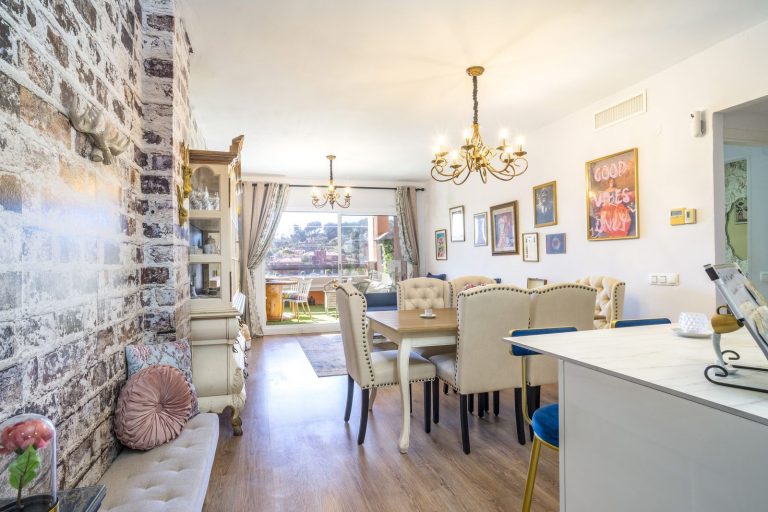 844ee42a2d8f0f21ffb9c3d7a06f7b31 - 10